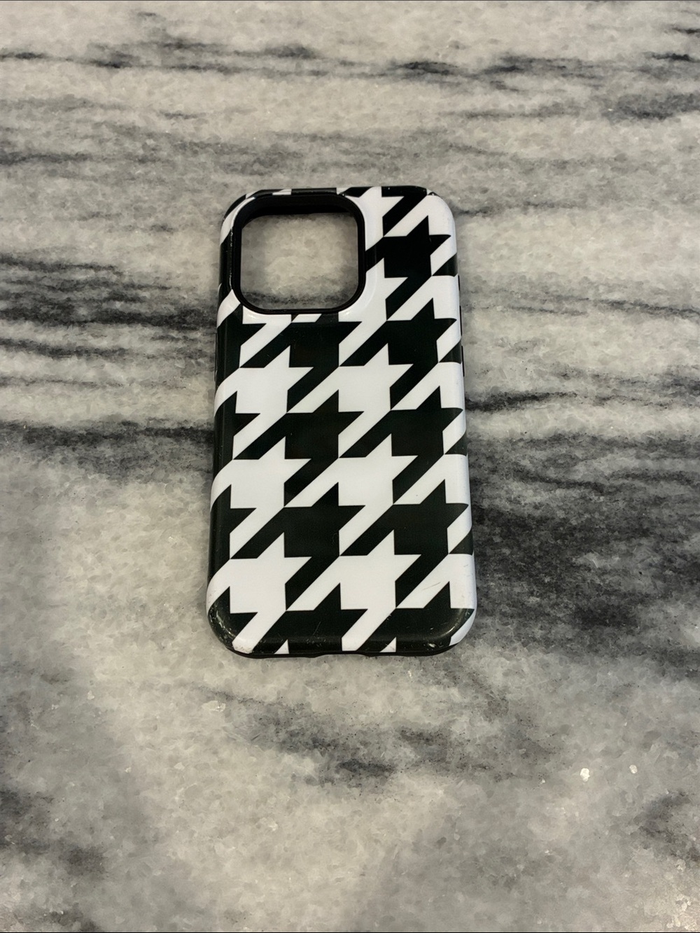 Houndstooth iPhone 15 Pro Case